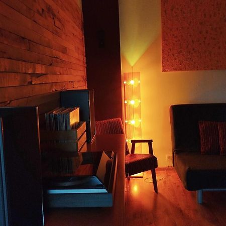 Apartamento Zalais Namins Ventspils Exterior foto